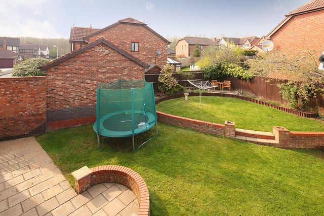 Image of 4 bedroom Detached house for sale in Shaftesbury Close Priorslee Telford TF2 at Shaftesbury Close Priorslee Telford, TF2 9GW