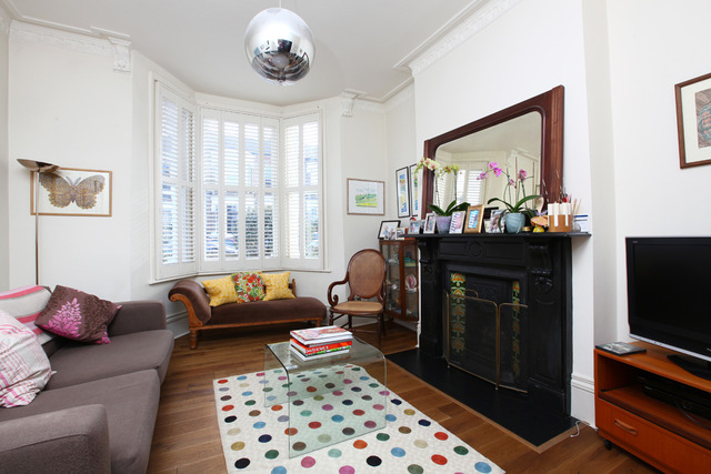  Image of 4 bedroom Terraced house for sale in Shenley Road London SE5 at Shenley Road  Camberwell, SE5 8NQ