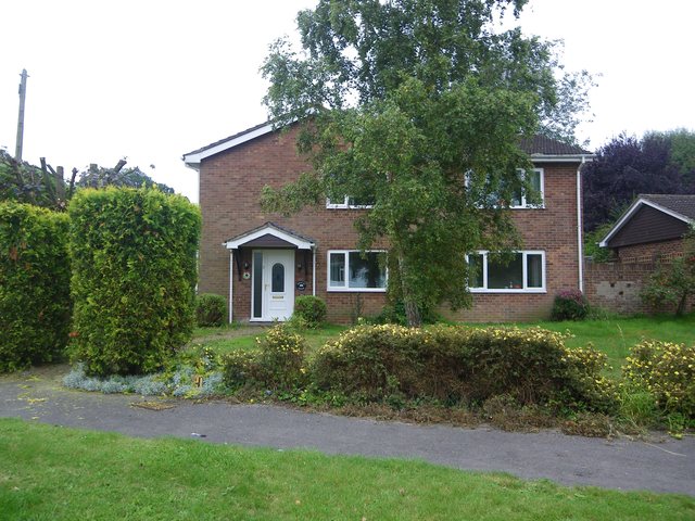  Image of 4 bedroom Detached house to rent in Shepherds Mount Compton Newbury RG20 at Compton Berks Compton, RG20 6QZ