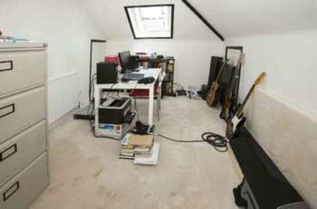  Image of 3 bedroom Detached house for sale in Silverdale Road Earley Reading RG6 at Silverdale Road  Reading, RG6 7LR