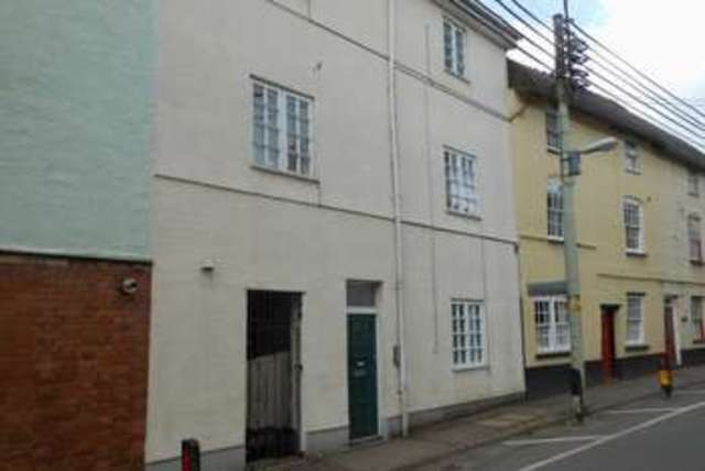  Image of 1 bedroom Apartment to rent in South Molton Street Chulmleigh EX18 at SOUTH MOLTON STREET  CHULMLEIGH, EX18 7BW