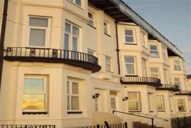  Image of 1 bedroom Flat to rent in South Parade Southsea PO4 at Southsea, PO4 0TR