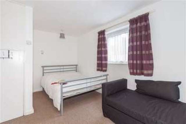  Image of Studio flat for sale in Southcrest Gardens Batchley Redditch B97 at Southcrest Gardens  Redditch, B97 4JN