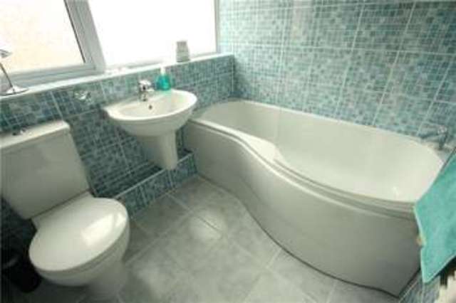  Image of 4 bedroom Terraced house for sale in Southwood Avenue Knaphill Woking GU21 at Knaphill Woking Knaphill, GU21 2EY