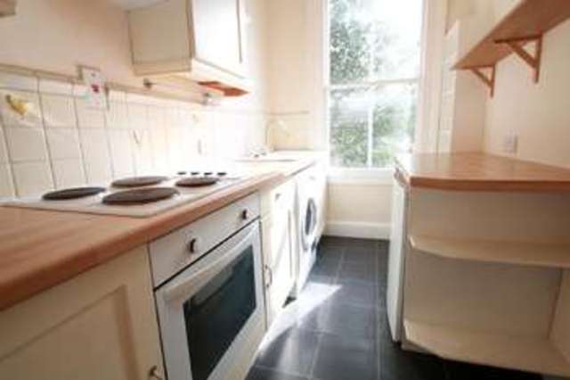  Image of 1 bedroom Flat to rent in Springfield Road Kingston upon Thames KT1 at Kingston Upon Thames, KT1 2SA