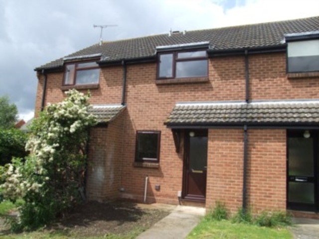  Image of 2 bedroom Terraced house to rent in St. Georges Road Wallingford OX10 at St. Georges Road  Wallingford, OX10 8JE