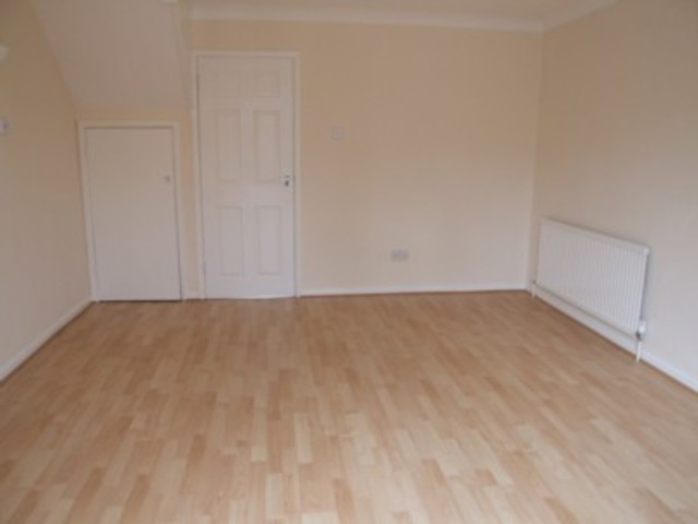  Image of 2 bedroom Terraced house to rent in St. Georges Road Wallingford OX10 at St. Georges Road  Wallingford, OX10 8JE