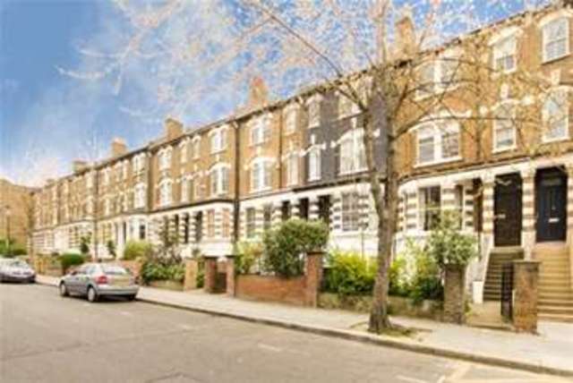  Image of 2 bedroom Flat to rent in St. Lawrence Terrace London W10 at London, W10 5SX