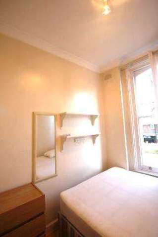  Image of 3 bedroom Flat to rent in St. Pauls Road London N1 at Islington London Islington, N1 2LL