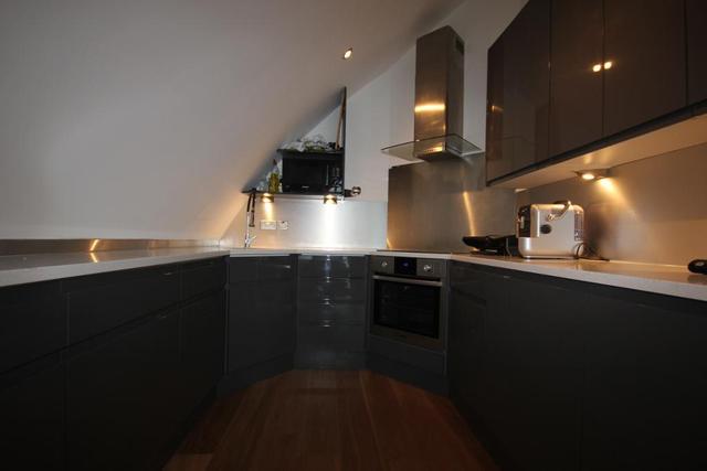  Image of 3 bedroom Flat to rent in Sweden Gate London SE16 at Canada water  London, SE16 7TL