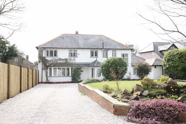  Image of 4 bedroom Detached house for sale in Telegraph Road Heswall Wirral CH60 at Telegraph Road  Heswall, CH60 7SF