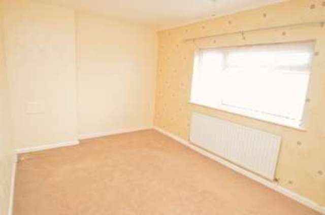  Image of 2 bedroom Terraced house to rent in Tenbury Crescent Nottingham NG8 at Tenbury Crescent  Nottingham, NG8 5HU