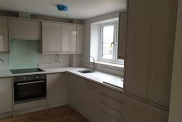  Image of 2 bedroom Flat to rent in The Bevers Mortimer Common Reading RG7 at Reading, RG7 3SP