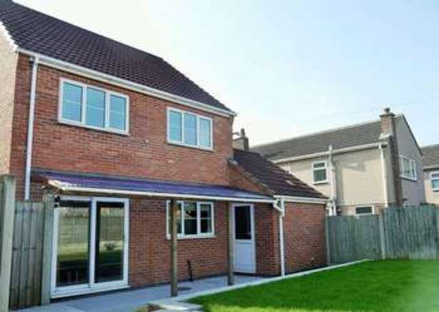  Image of 3 bedroom Detached house for sale in The Crest Linton Swadlincote DE12 at The Crest Linton SWADLINCOTE, DE12 6QE