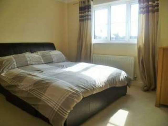  Image of 3 bedroom Detached house for sale in The Crest Linton Swadlincote DE12 at The Crest Linton SWADLINCOTE, DE12 6QE