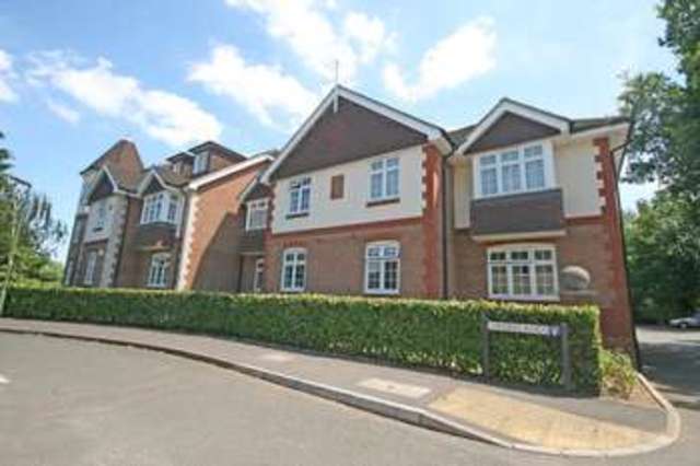  Image of 2 bedroom Apartment for sale in Brighton Road Addlestone KT15 at Brighton Road Addlestone Addlestone, KT15 1PX