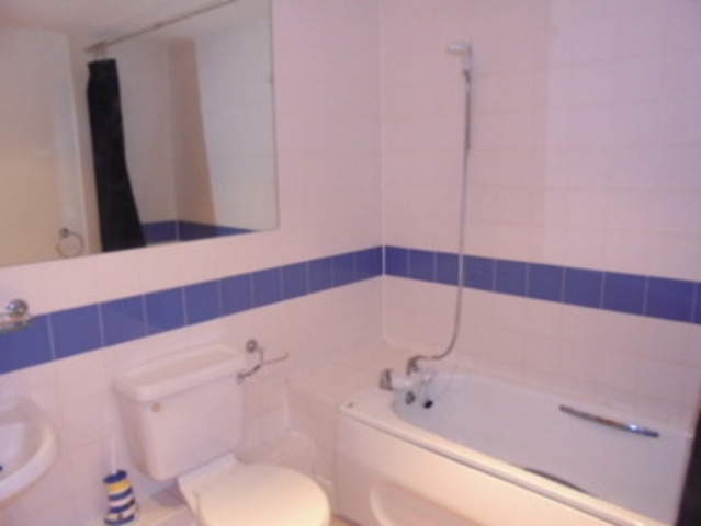  Image of 2 bedroom Apartment to rent in Ropewalk Court The Ropewalk Nottingham NG1 at The Ropewalk The Park Nottingham, NG1 5AB