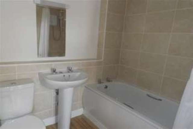  Image of 1 bedroom Flat to rent in Sorbonne Close Thornaby Stockton-on-Tees TS17 at Stockton-on-Tees, TS17 6DB