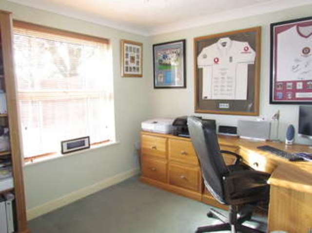  Image of 4 bedroom Detached house for sale in Thistle Close Claines Worcester WR3 at Worcester Worcestershire Worcester, WR3 7LW