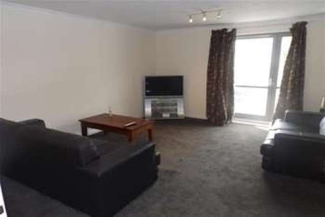  Image of 2 bedroom Flat to rent in Thorter Row Dundee DD1 at Dundee, DD1 3BW