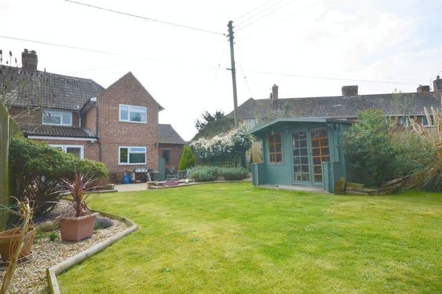  Image of 3 bedroom Semi-Detached house for sale in Montacute Road Tintinhull Yeovil BA22 at Montacute Road Tintinhull Yeovil, BA22 8QD