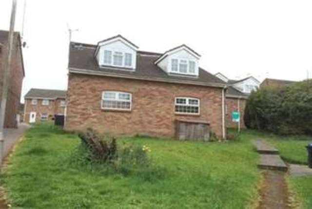  Image of 1 bedroom Detached house to rent in Grove Gardens Tring HP23 at Tring, HP23 5PX
