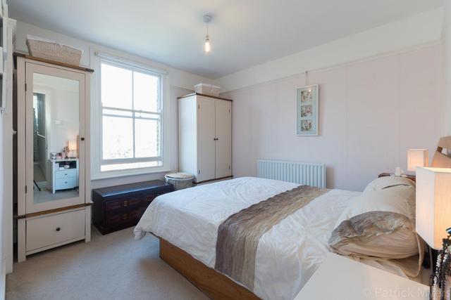  Image of 2 bedroom Flat for sale in Upland Road London SE22 at East Dulwich, SE22 0DN