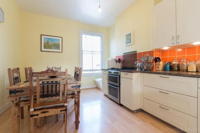  Image of 2 bedroom Flat for sale in Upland Road London SE22 at East Dulwich, SE22 0DN
