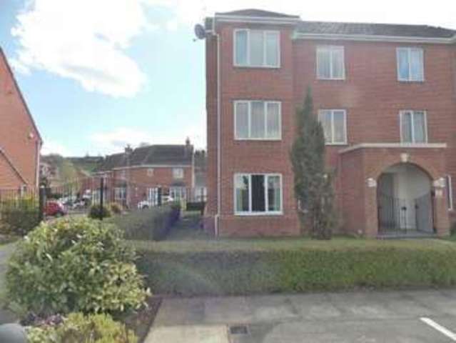  Image of 2 bedroom Flat for sale in Upton Close Castle Donington Derby DE74 at Upton Close  Castle Donington, DE74 2GN