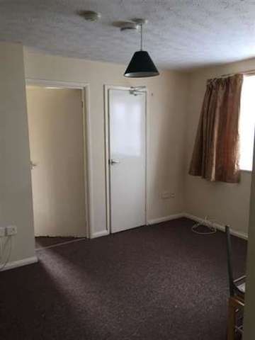  Image of 1 bedroom Apartment to rent in Viking Place Seymour Road London E10 at Lea Bridge, E10 7NB