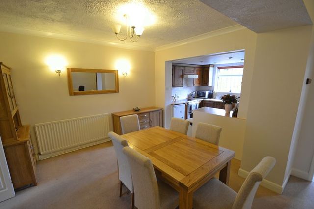  Image of 3 bedroom Terraced house for sale in Waddon Park Avenue Waddon Croydon CR0 at Waddon Park Avenue  Croydon, CR0 4LU
