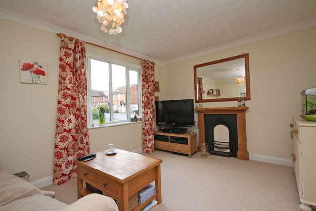  Image of 1 bedroom Apartment for sale in Fludger Close Wallingford OX10 at Fludger Close  Wallingford, OX10 9BP