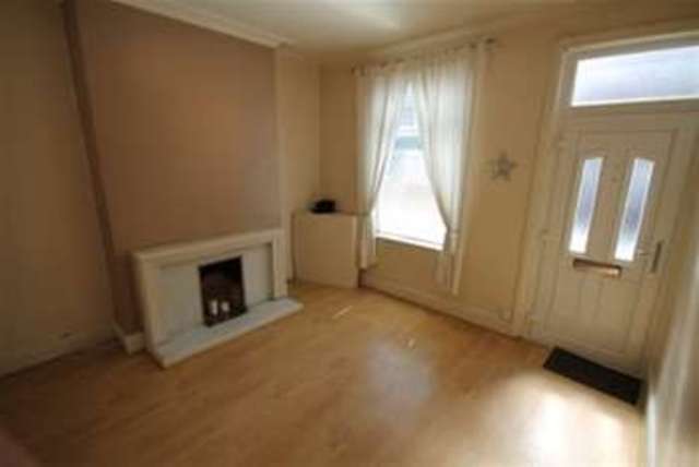  Image of 2 bedroom Property to rent in Watlands View Newcastle-under-Lyme ST5 at Newcastle Under Lyme, ST5 8AQ