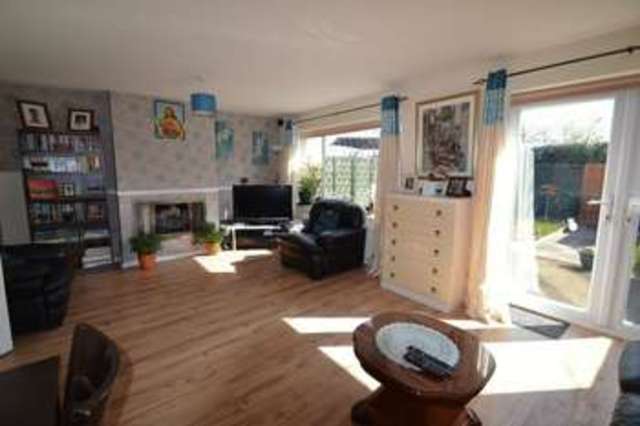  Image of 3 bedroom Terraced house for sale in Welby Close Maidenhead SL6 at Welby Close  Maidenhead, SL6 3PY