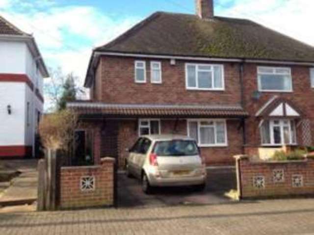  Image of 3 bedroom Semi-Detached house for sale in Wentworth Road Beeston Nottingham NG9 at Beeston Nottingham Bramcote, NG9 4FP