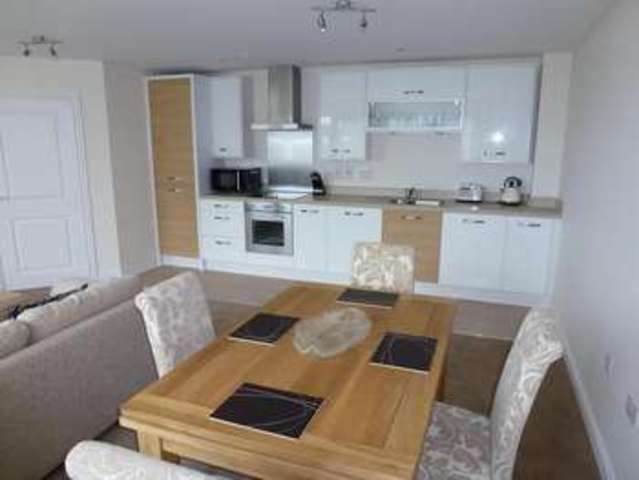  Image of 2 bedroom Apartment to rent in Farnborough Road Farnborough GU14 at Kestrel Road  Farnborough, GU14 6TL
