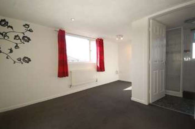 Image of 3 bedroom Detached house for sale in West Side Blackpool FY4 at Blackpool Lancashire, FY4 4XY