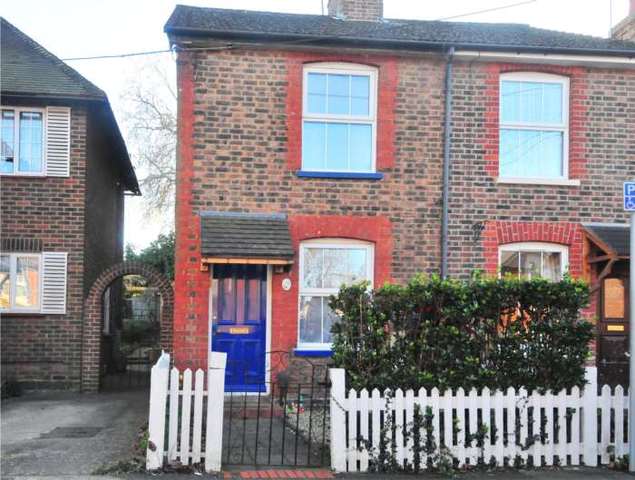  Image of 2 bedroom Terraced house to rent in West Street Crawley RH11 at West Street  Crawley, RH11 8AW