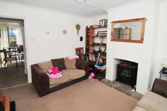  Image of 2 bedroom Terraced house to rent in West Street Crawley RH11 at West Street  Crawley, RH11 8AW