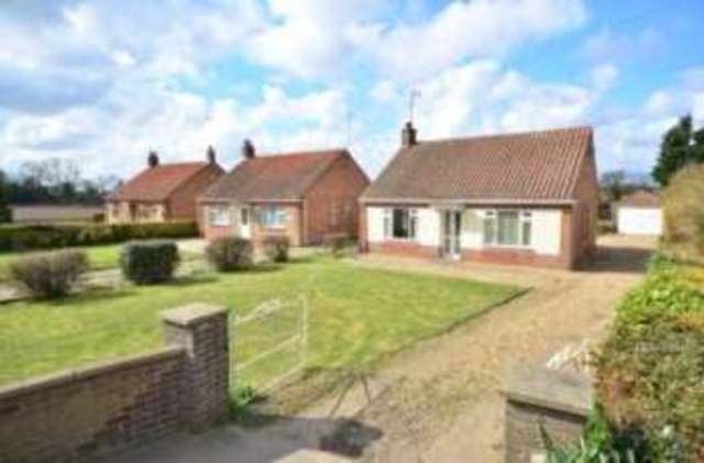  Image of 2 bedroom Bungalow for sale in Main Road West Winch King