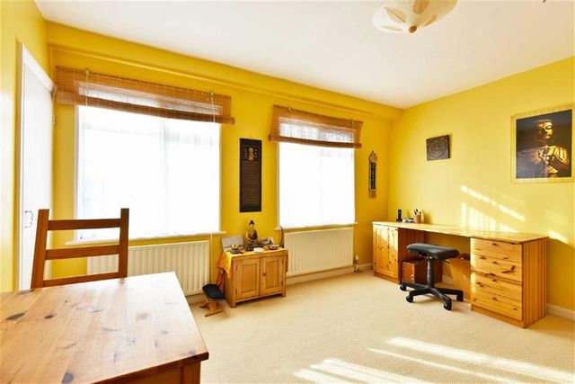  Image of 3 bedroom Property for sale in Westbourne Place Hove BN3 at Westbourne Place Hove Hove, BN3 4GN