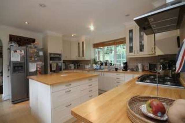  Image of 4 bedroom Detached house to rent in The Hildens Westcott Dorking RH4 at The Hildens Westcott DORKING, RH4 3JX