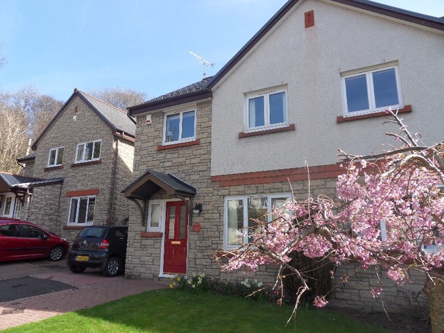  Image of 3 bedroom Semi-Detached house to rent in Wester Hill Edinburgh EH10 at Morningside Edinburgh Edinburgh, EH10 5XG