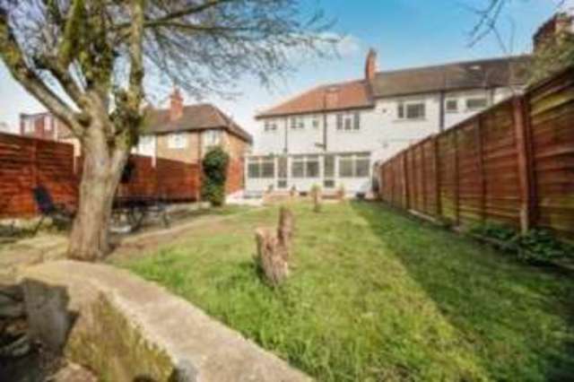  Image of 5 bedroom End of Terrace for sale in Westmount Road London SE9 at London Eltham Park Well Hall, SE9 1UT