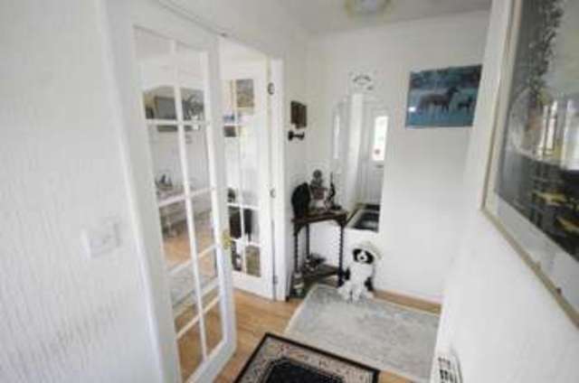  Image of 2 bedroom Bungalow for sale in Westwood Park Bashley Cross Road New Milton BH25 at New Milton  New Milton, BH25 5TB
