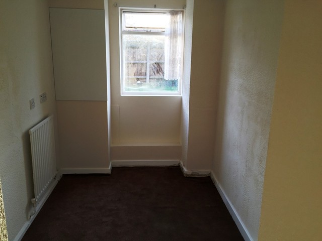  Image of 2 bedroom Apartment to rent in Whernside Close London SE28 at Whernside Close Thamesmead London, SE28 8HB