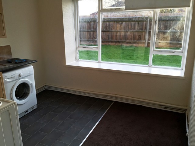  Image of 2 bedroom Apartment to rent in Whernside Close London SE28 at Whernside Close Thamesmead London, SE28 8HB