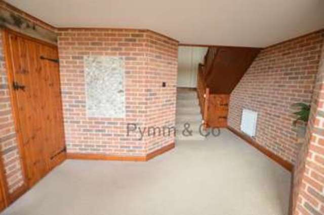  Image of 4 bedroom Property for sale in Whimpwell Green Happisburgh Norwich NR12 at Whimpwell Green Happisburgh Norwich, NR12 0AJ
