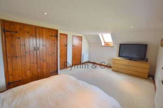  Image of 4 bedroom Property for sale in Whimpwell Green Happisburgh Norwich NR12 at Whimpwell Green Happisburgh Norwich, NR12 0AJ