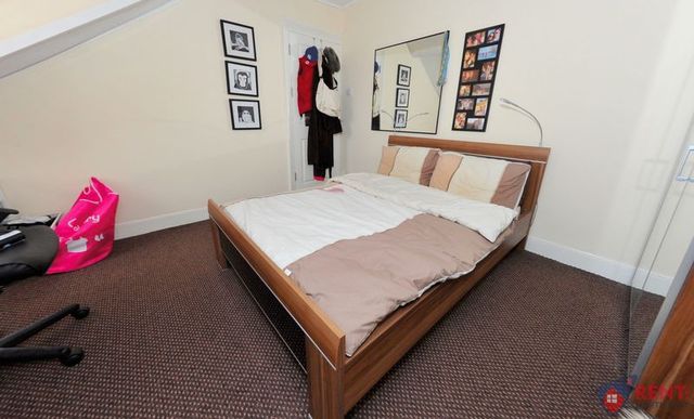  Image of 1 bedroom House Share to rent in Whitehall Road Bensham Gateshead NE8 at Whitehall Road Bensham Gateshead, NE8 4PS